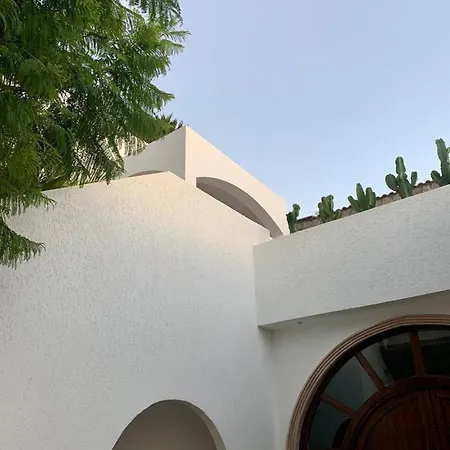 Villa Pure Luxury In *